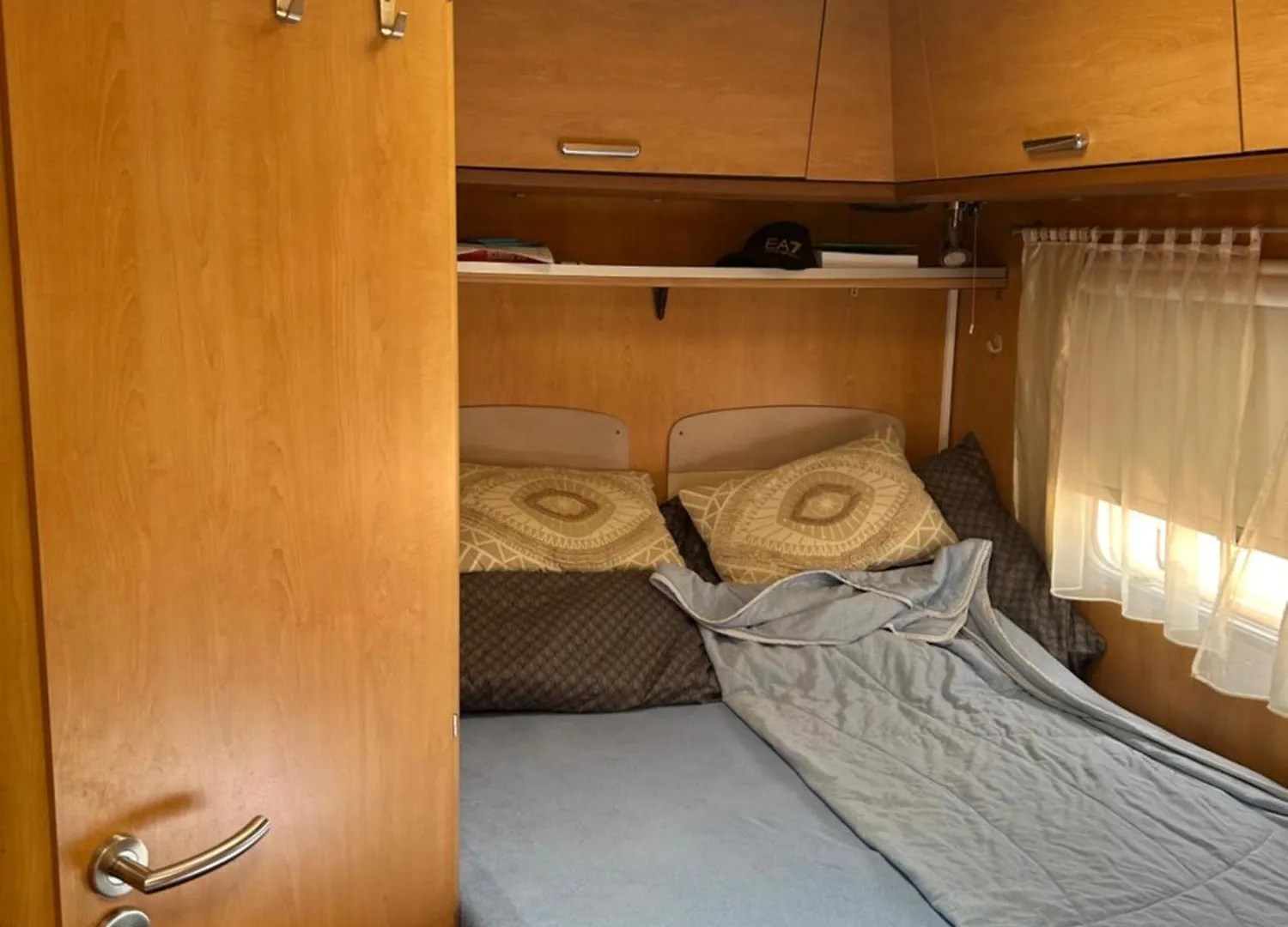 キャンプ場 Campertour Tenerife エル・メダノ スペイン